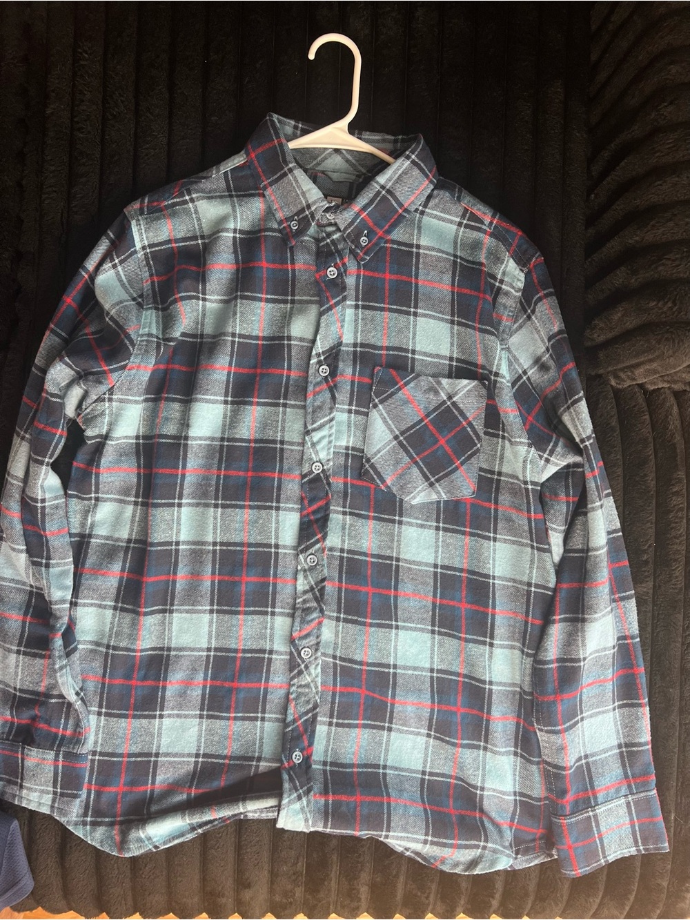 Lira Men's Navy and Red Plaid Button-Down Shirt a Large